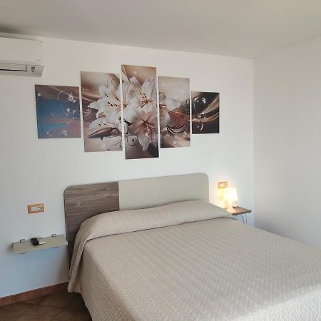 B&B Oliva Scala Bagian luar foto