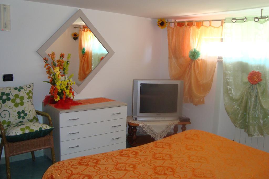 B&B Oliva Scala Bagian luar foto