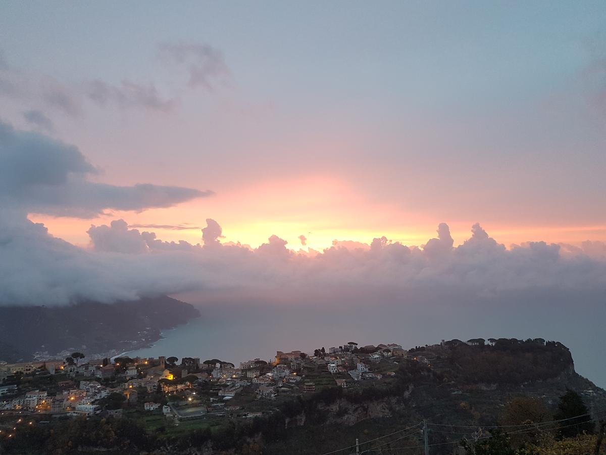 B&B Oliva Scala Bagian luar foto